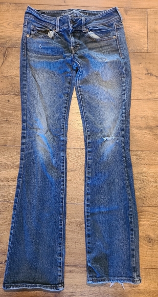 Jeans - Picture 1 of 4